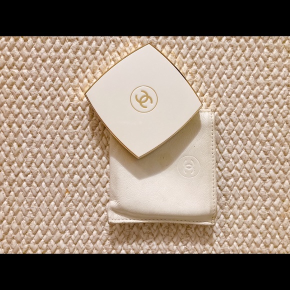 🎁🎁🎁Chanel perfume solid case compact with leather protective case - Picture 4 of 8